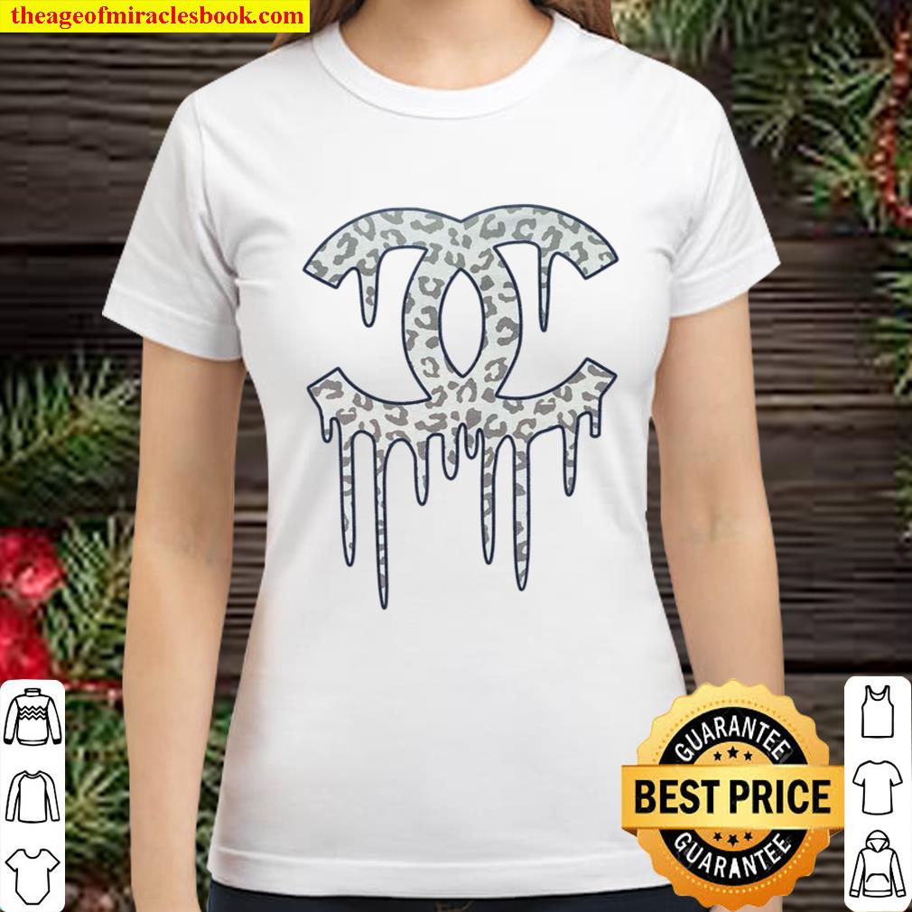 Dripping Chanel inspired leopard Classic Women T-Shirt
