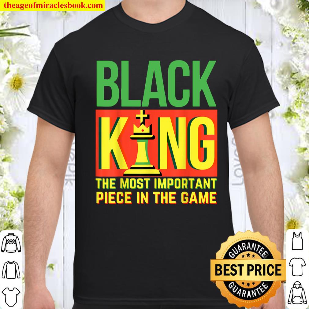 Black King Chess African American History Month Man Dad Bruh T-Shirt