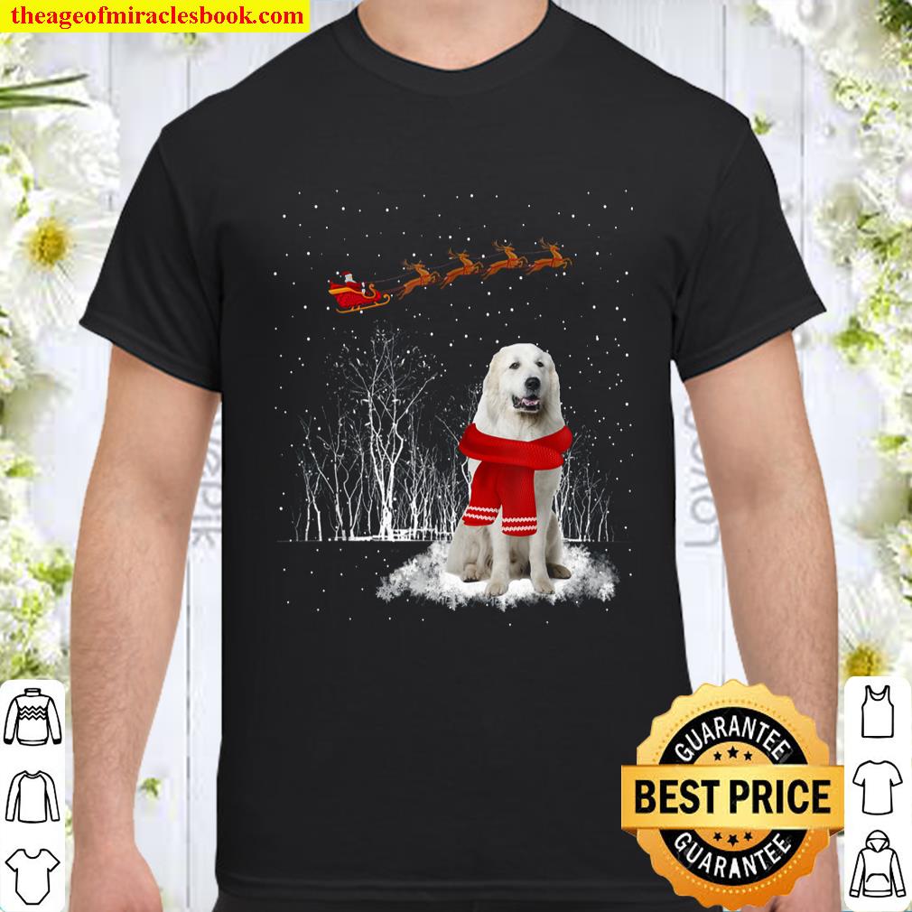 Great Pyrenees Is Watching The Snow Christmas Gift Limited Shirt