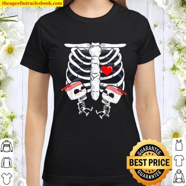 Skeleton Pregnancy Xray Gift for a pregnant wife Classic Women T-Shirt