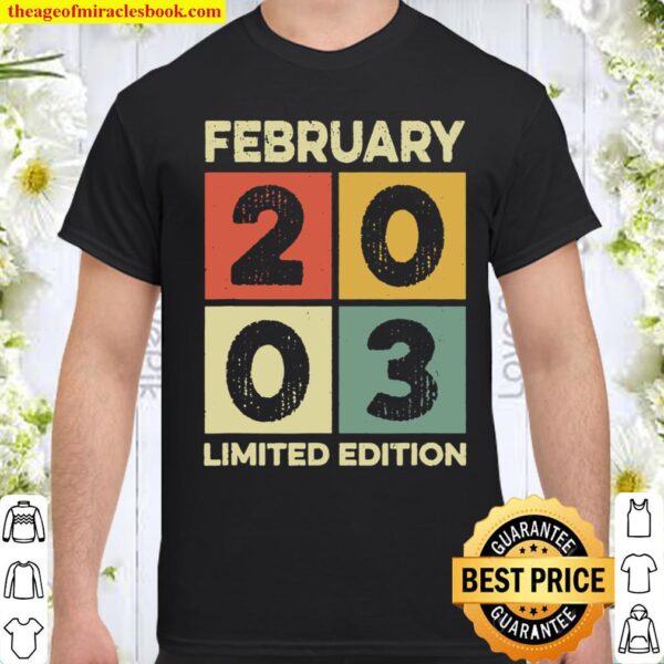 Born in January 2003 18th birthday decorations gifts 18 yr Shirt