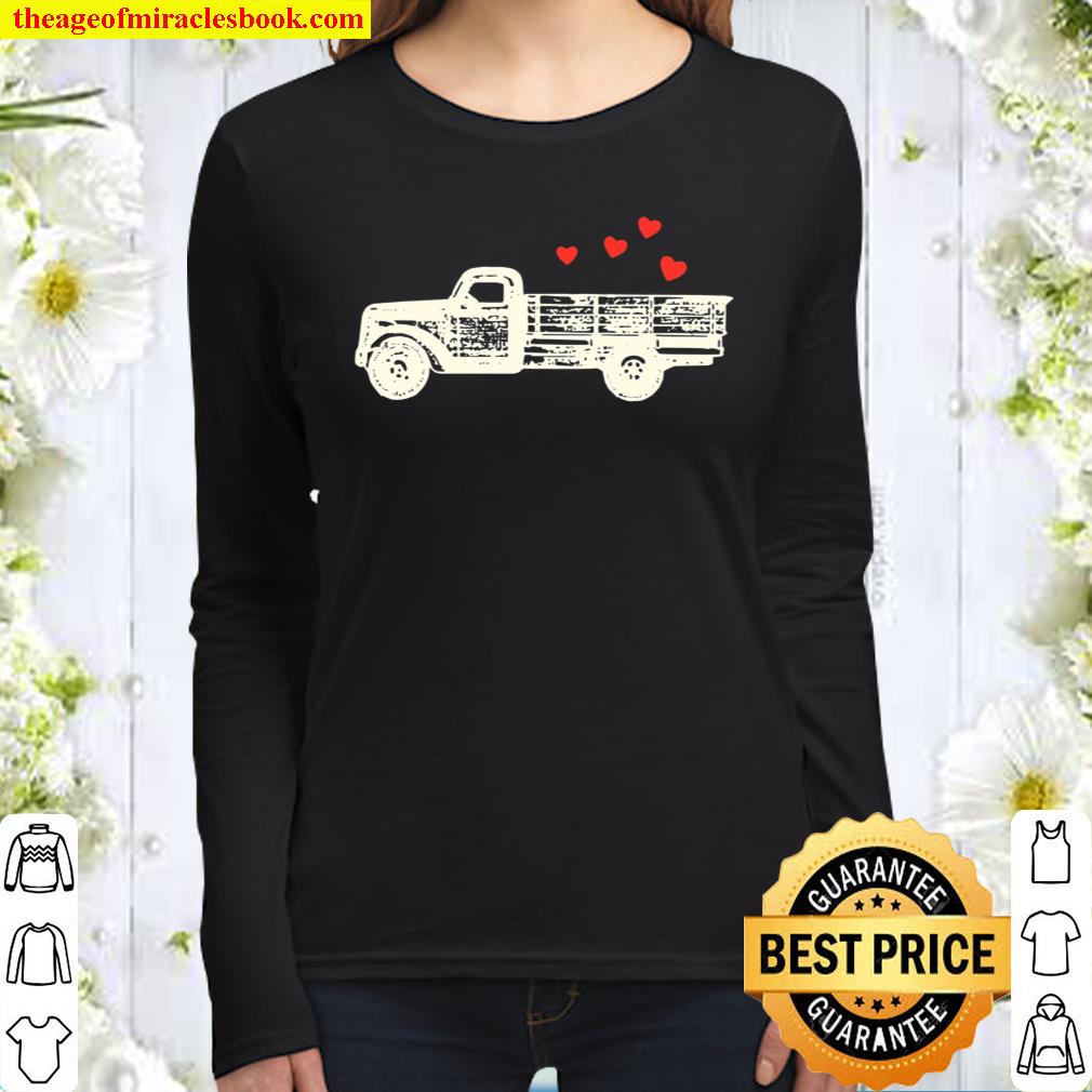 Boys Vintage Truck Hearts Cute Valentine’s Day Kids Gift Women Long Sleeved
