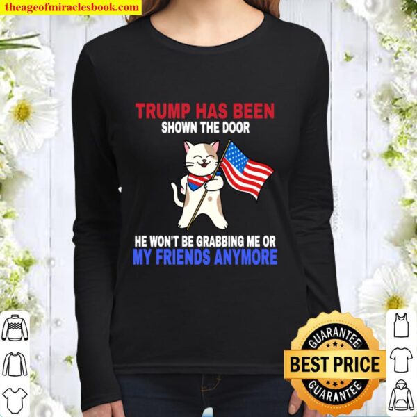 Laughing Cat With American Flag. Funny Anti Trump Patriotic Women Long Sleeved
