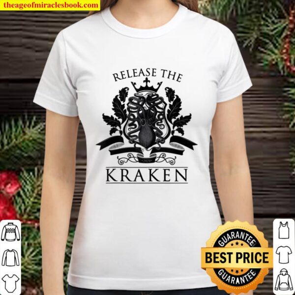 Release The Kraken Cthulhu Steampunk Emblem Classic Women T-Shirt