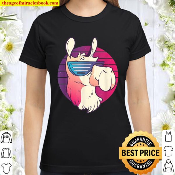 Retro Vintage Llama with Shades 70s _ 80s Vibe Throwback Classic Women T-Shirt