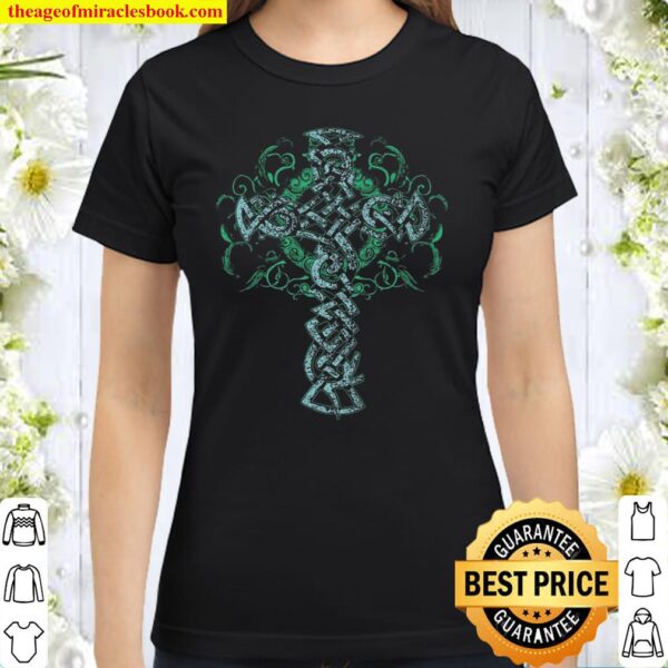 Celtic Cross Folk Art Pagan Irish Scottish Crucifix Artistic Classic Women T-Shirt