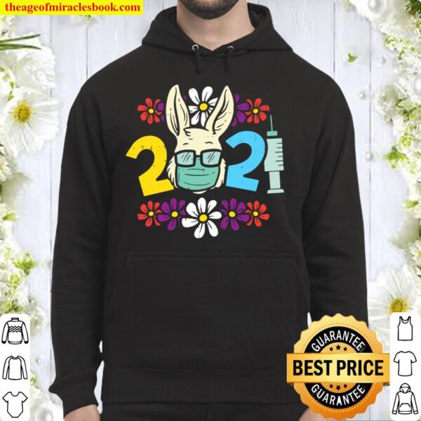2021 Easter Bunny In Mask Flowers Funny Rabbit Quarantine Hoodie
