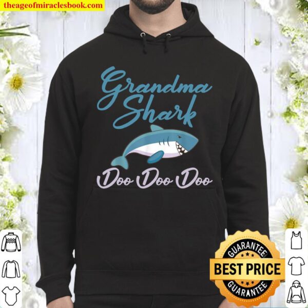 Funny Grandma Shark Mothers Day Design For Granny Hoodie