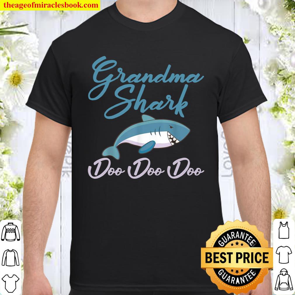 Funny Grandma Shark Mothers Day Design For Granny Shirt, hoodie, tank top, sweater