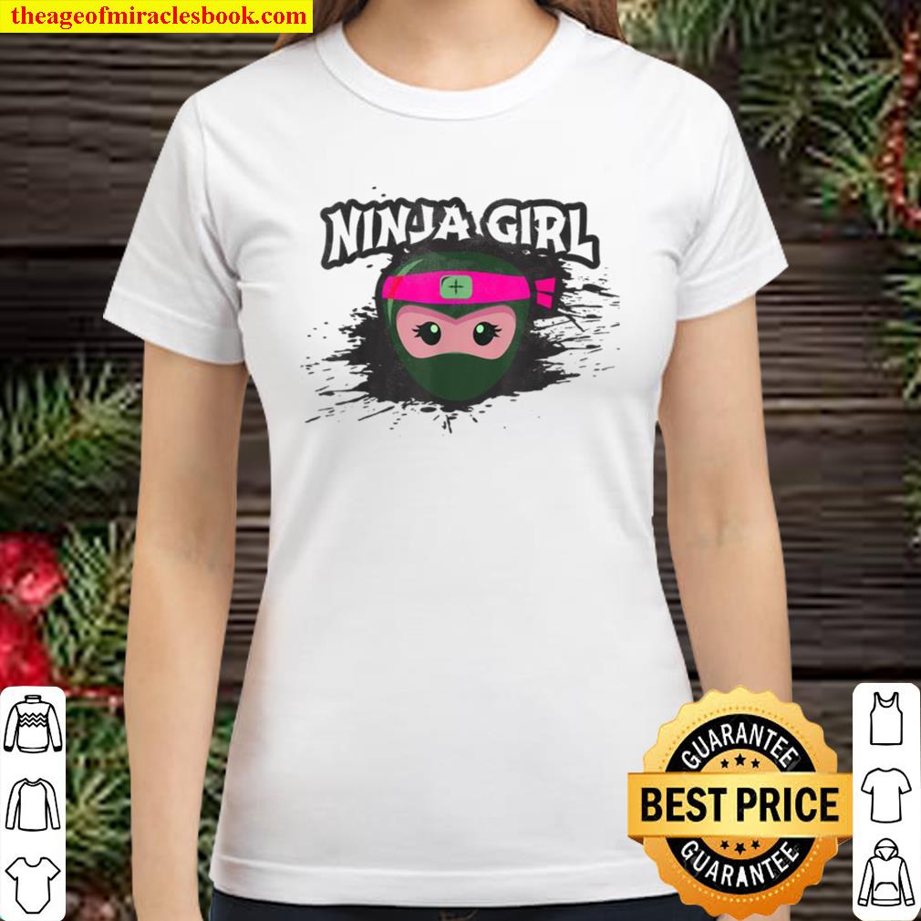 Vintage NINJA GIRL Team Masked Covert Little Kawaii Princess Classic Women T-Shirt