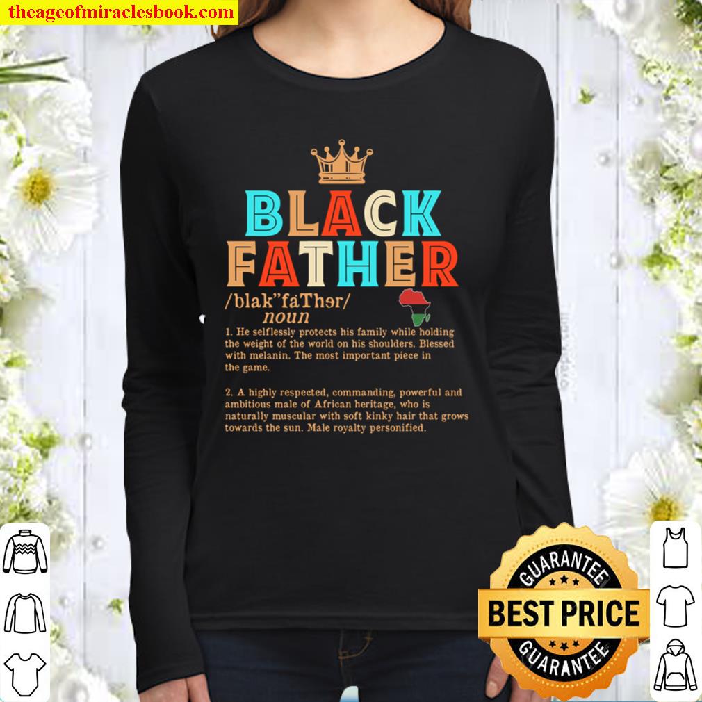 Black Father 1 He Selflessly Protects His Family While Holding The Wei Women Long Sleeved