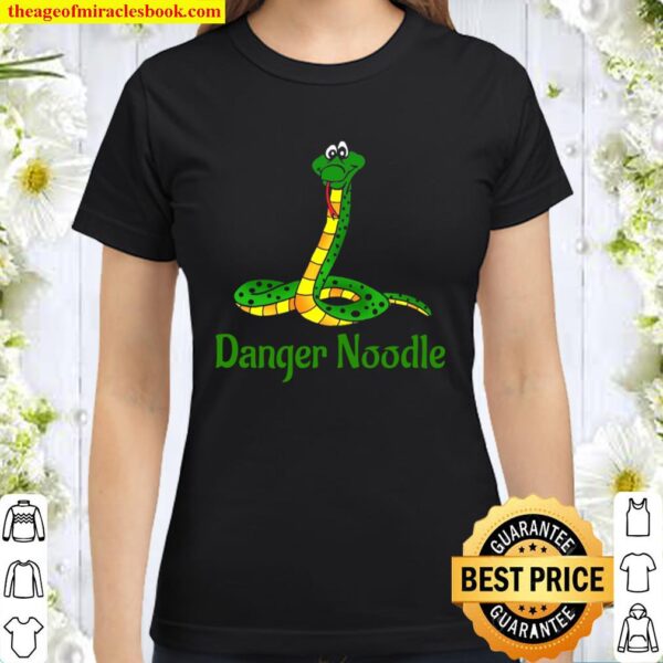 Funny Snake Herpetology Herpetologist Danger Noodle Pullover Classic Women T-Shirt