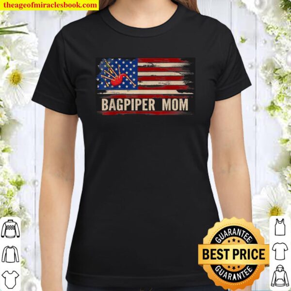 Vintage Bagpiper Mom American USA Flag Music Classic Women T-Shirt