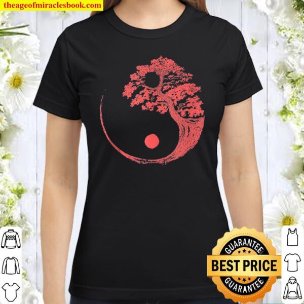 Yin Yang Red Bonsai Tree Japanese Buddhist Zen Gift Classic Women T-Shirt