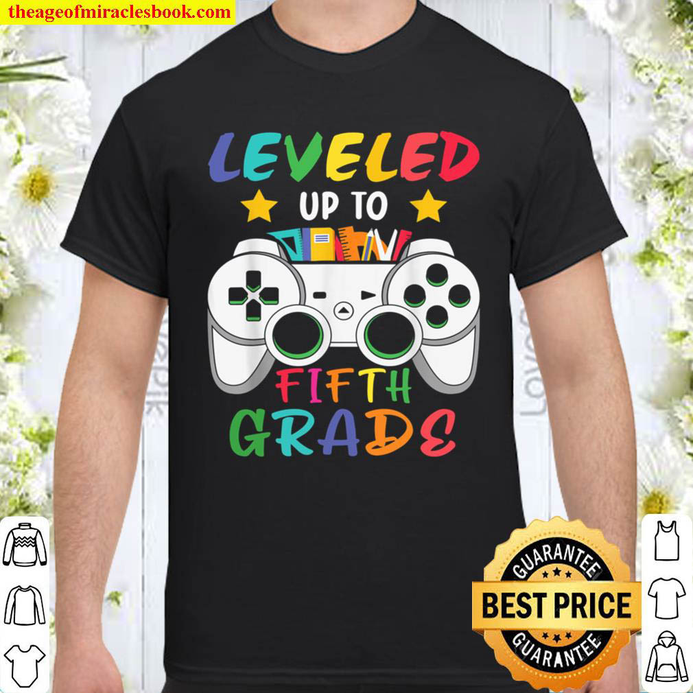 Leveled up to 5th Grade Back to school Shirt