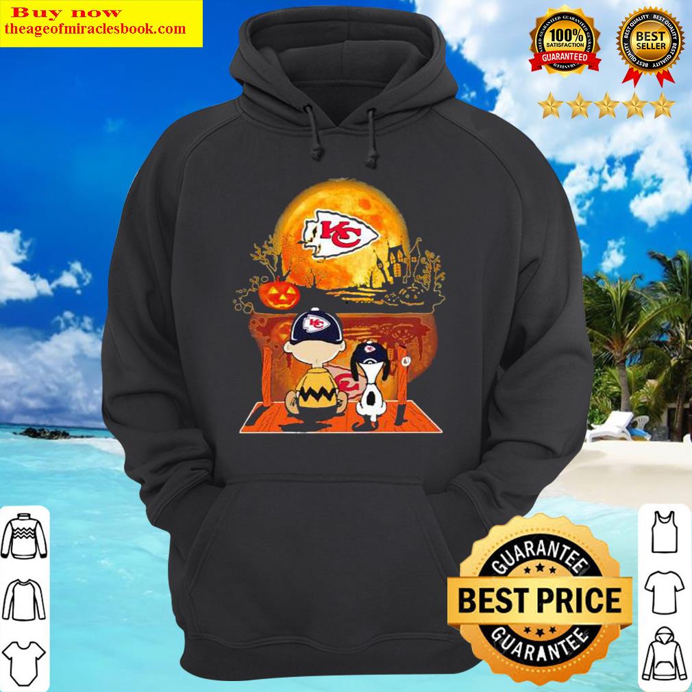 Snoopy and Charlie Brown Pumpkin Kansas City Chiefs Halloween Moon Hoodie