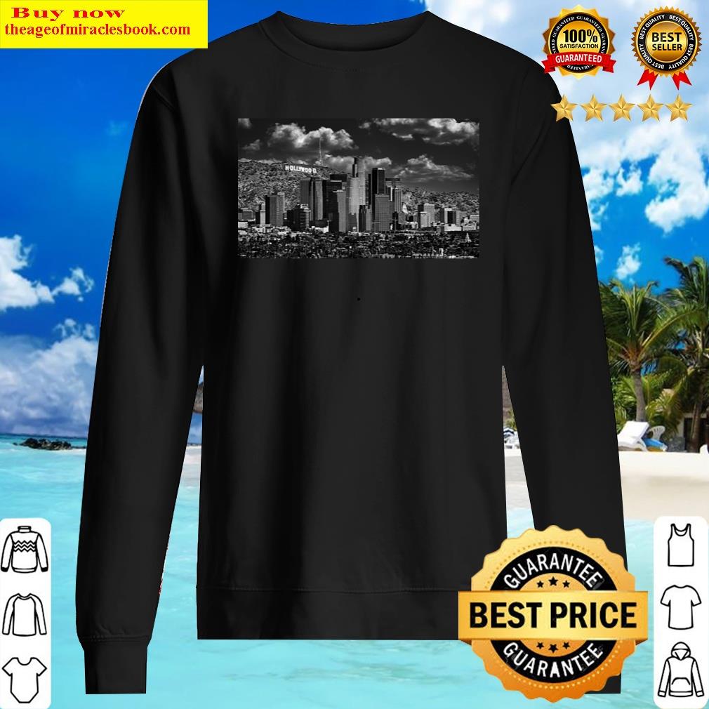 Downtown Los Angeles Skyline With The Hollywood Sign In The Background - Black And White T-s Shirt Sweater