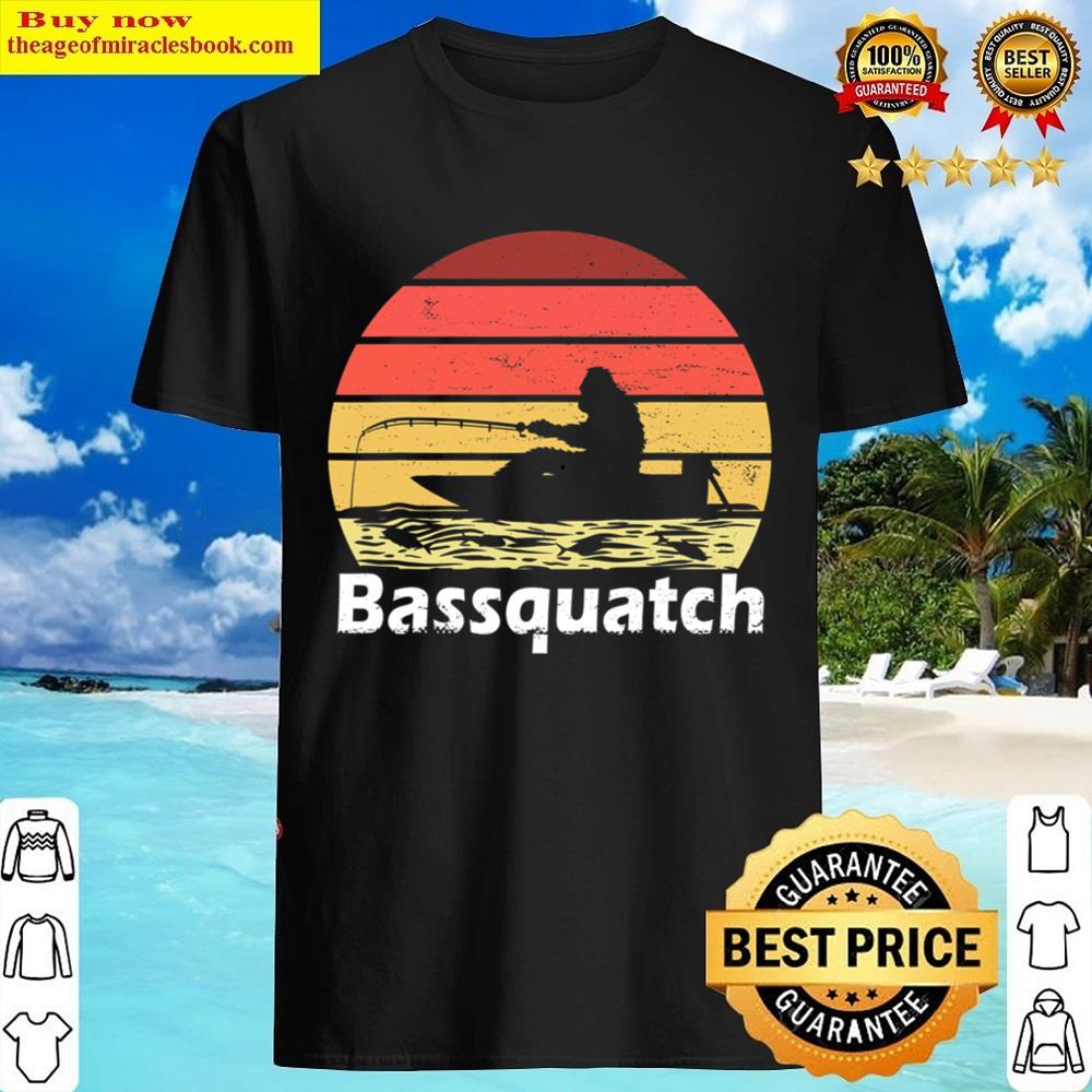 Vintage Fishing Bassquatch Funny Bigfoot Retro Fisher Shirt Shirt