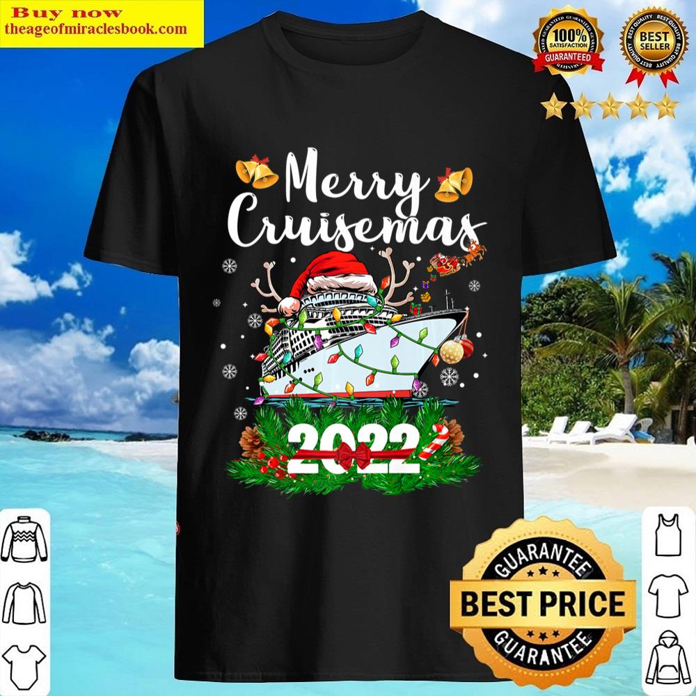 Merry Cruisemas 2022 Family Cruise Christmas Funny Boat Trip Premium T-shirt Shirt